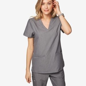 2 XS Figs Casma Scrub tops (Grey/Navy)  Bonus Cap